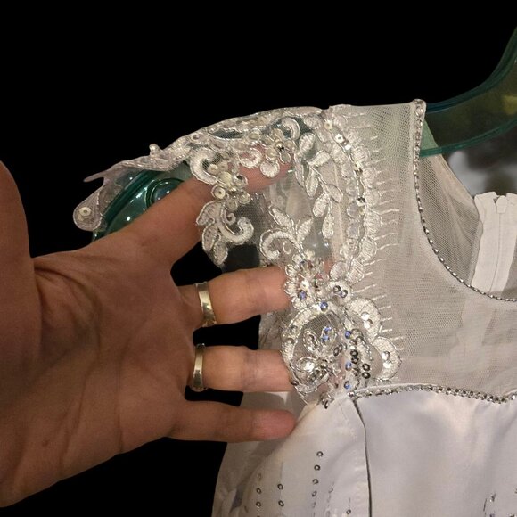 Tip Top Kids Quinceañera Dress Virgin Mary Sz 14 White Embroidery Rhinestones - Picture 5 of 12